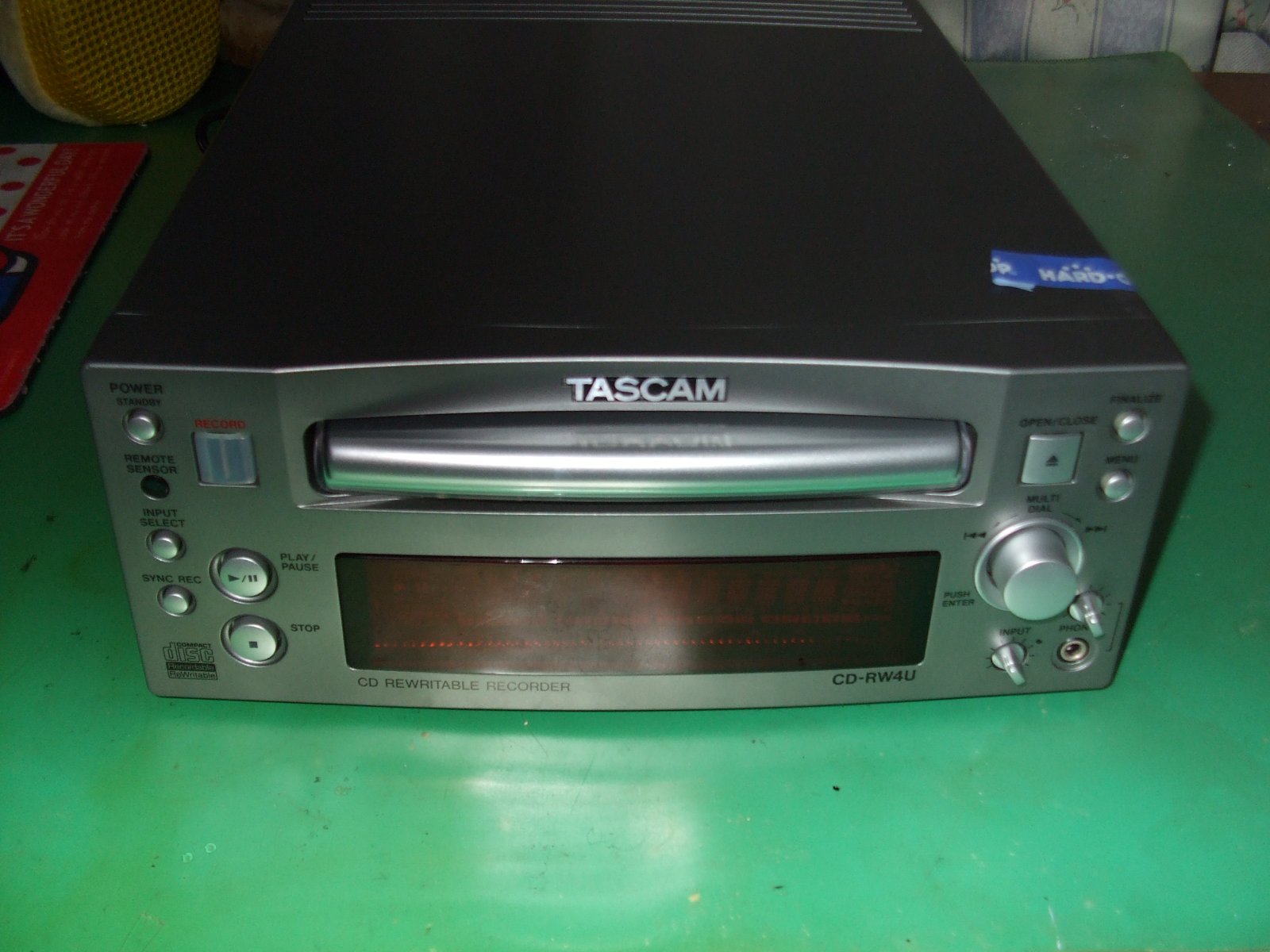 CD-RW4U - Tascam CD-RW4U - Audiofanzine