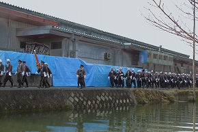 消防出初式（ポンプ車の一斉放水）・千寿の楽しい歴史_a0137997_19124414.jpg