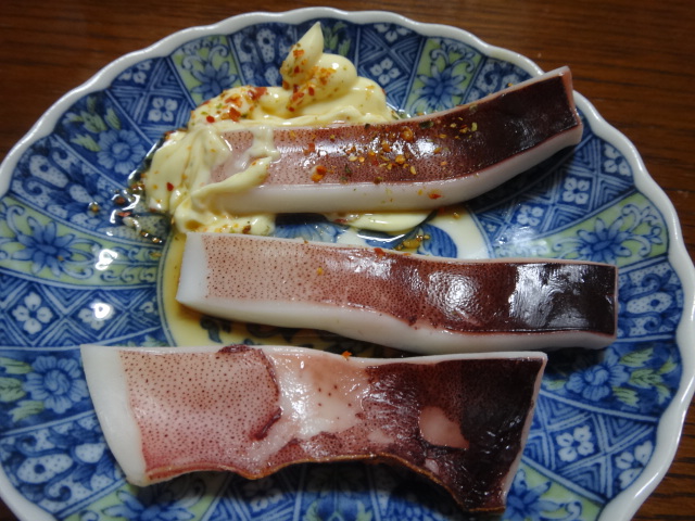 尾花沢牛のすき焼き、鰤の照り焼き、カレーライス、牛バラ肉の野菜スープ煮、ピザトースト、雑煮です。_c0225997_3494063.jpg