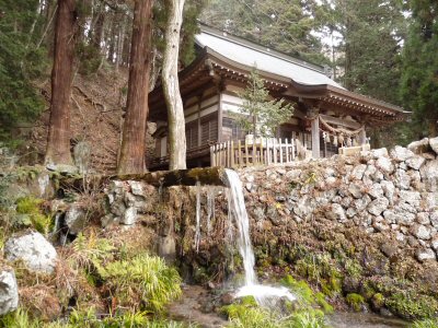 大滝湧水に大ツララ！_f0019247_16442286.jpg