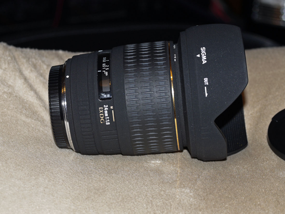 Sigma 24mm F1 8 Ex Dg Aspherical Macro フォトン