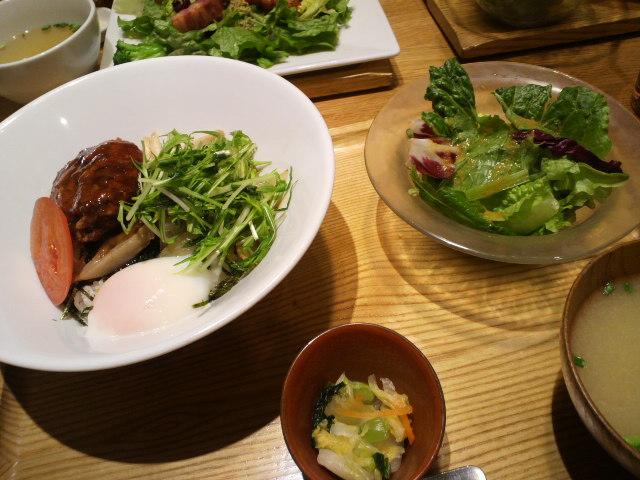 b0232054_23284439.jpg