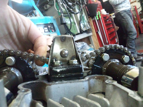 kawasaki Z1 のエンジンオーバーホールでござる。その2_a0163159_22212185.jpg