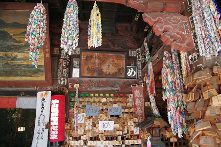 小国神社・油山寺_d0164761_1011227.jpg