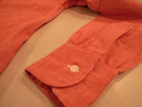 \"NATURALPLY × TheThreeRobbers WIDE COLLAR SHIRT RED CHAMBRAY\"ってこんなこと。_c0140560_13584632.jpg