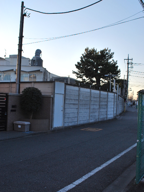東京調布の京王閣(建築家・関根要太郎作品研究)_f0142606_16105843.jpg