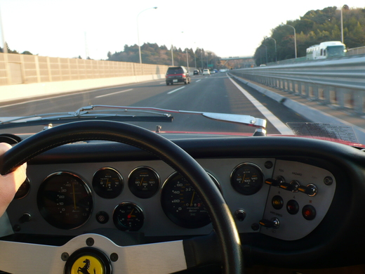 Ferrari に求めるものは?_a0129711_1453134.jpg