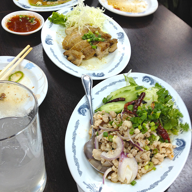 タイ料理_b0005376_23502560.jpg