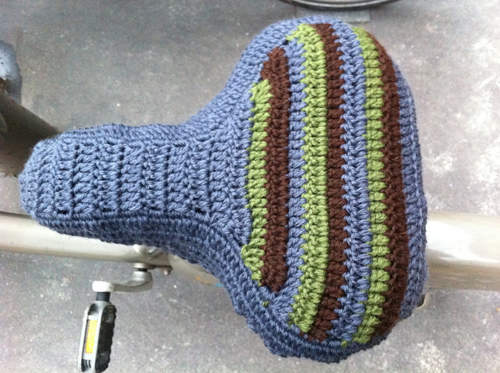 完成！自転車サドルカバー、それと編み方・編み図、これであなたもマイ
