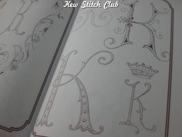 イニシャル刺繍の図案の本 Kew Stitch Club ブログ イニシャル刺繍の図案の本 Kew Stitch Club ブログ
