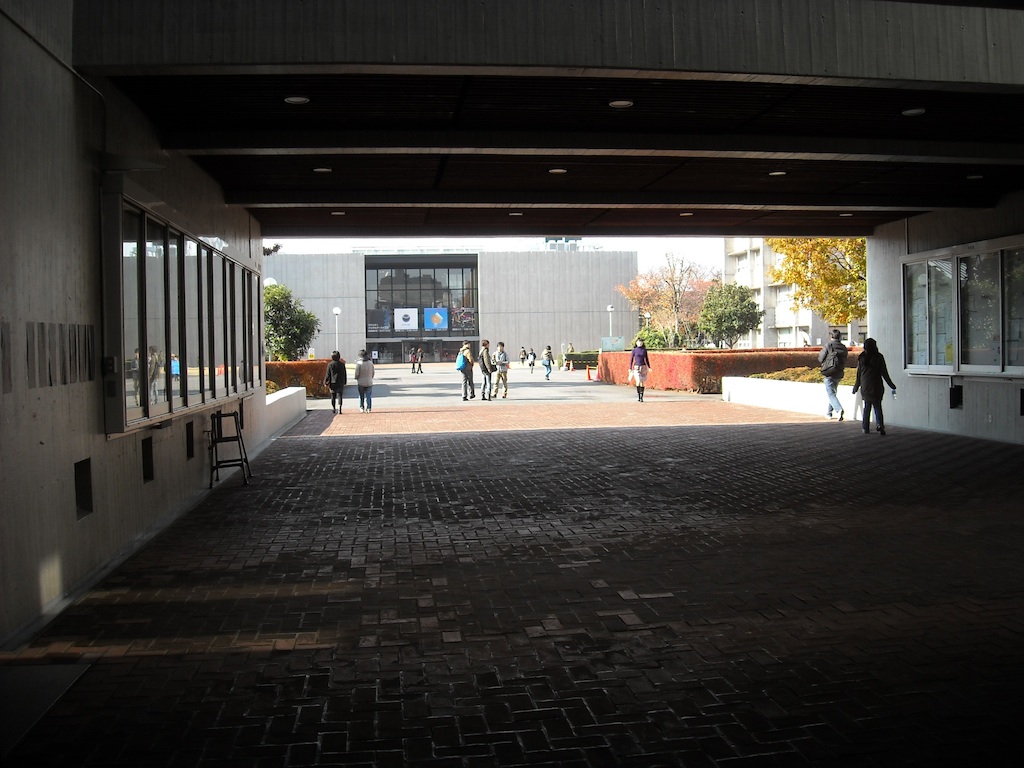 武蔵野美術大学 美術館_b0144301_8271692.jpg