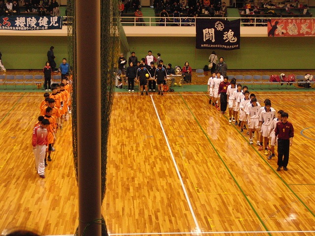 県高校新人ハンドボール大会で富士高男子が16年ぶりに優勝!_f0141310_722830.jpg