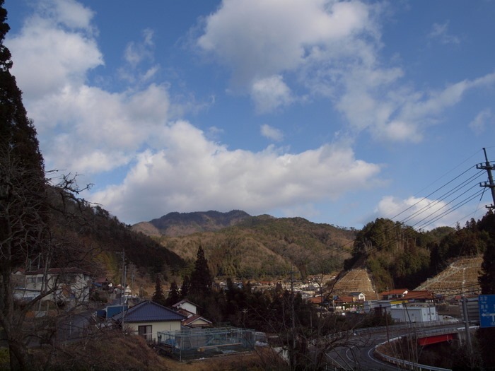 青空と雪と。。_c0116915_2329646.jpg