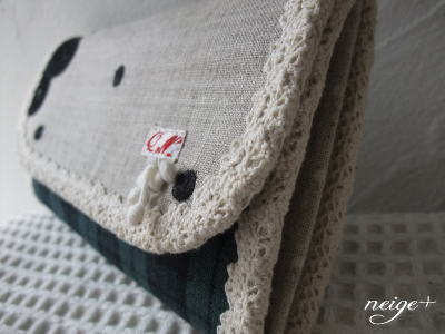 刺繍入りリネンとBWの布長財布完成♪_f0023333_2140281.jpg