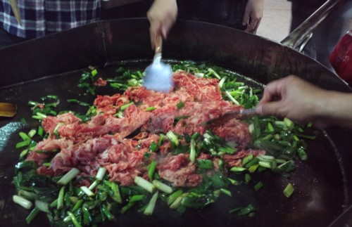 『大寒卵の伊万里牛スキスキ 大すき焼き会2012』in糸島に参加しました。_d0082356_1217848.jpg