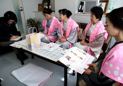 津市の報道関係へ訪問_b0145257_19471232.jpg