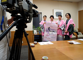 津市の報道関係へ訪問_b0145257_19504362.jpg