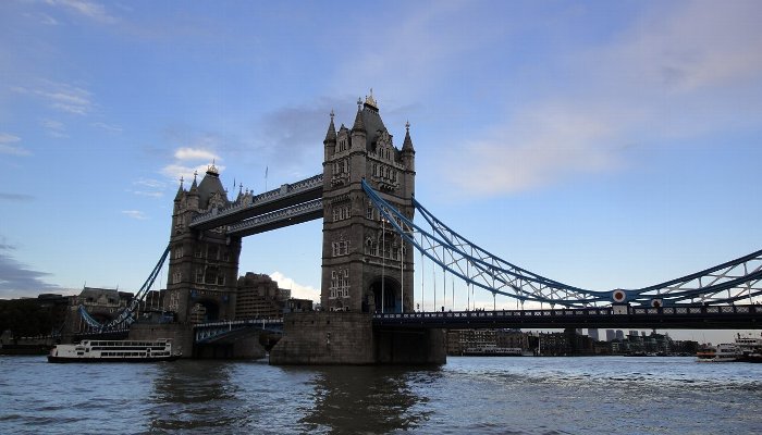 Tower Bridge_e0108979_17372858.jpg