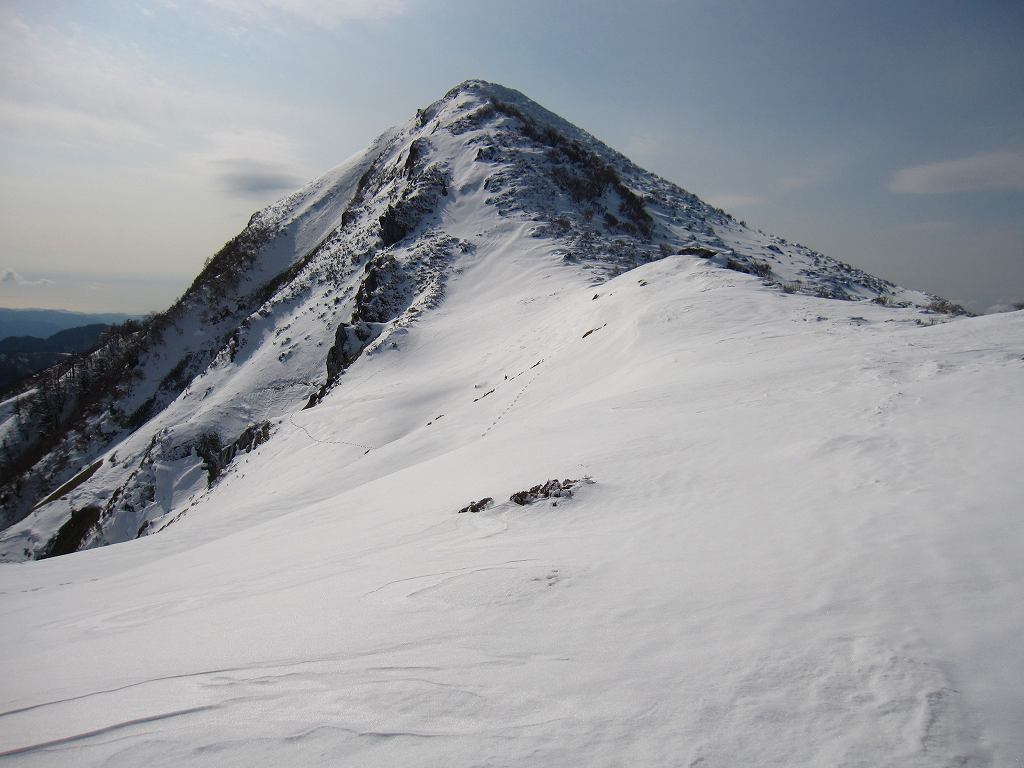 雪の　天狗塚　　晴れ　　　24.01.22_b0124306_043433.jpg