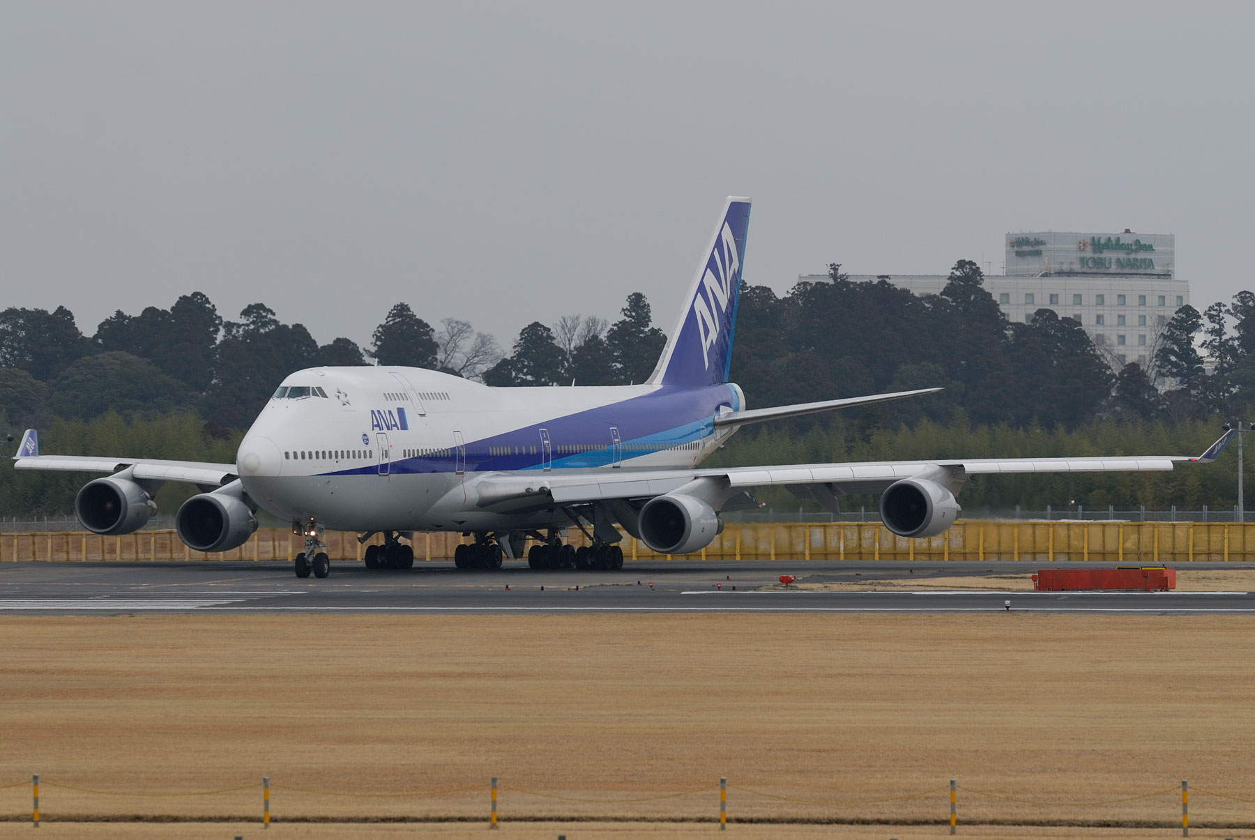 BOEING 747-400 / JA8097 - ANA 20th - : SKY LOUNGE GARDEN BOEING 747-400 / JA8097 - ANA 20th - : SKY LOUNGE GARDEN
