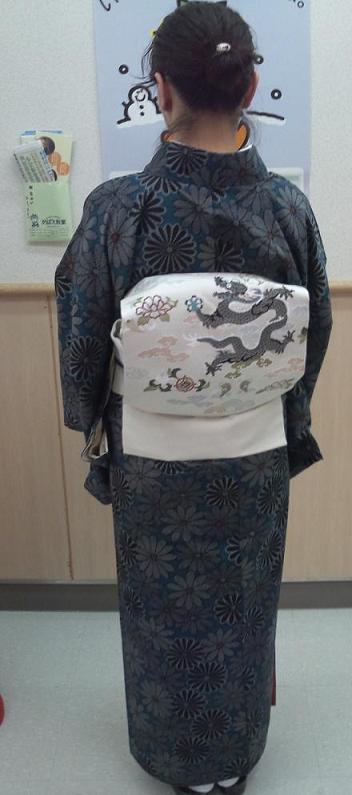南座・前進座・兎の着物に長羽織の青森のお客様。_f0181251_18423614.jpg