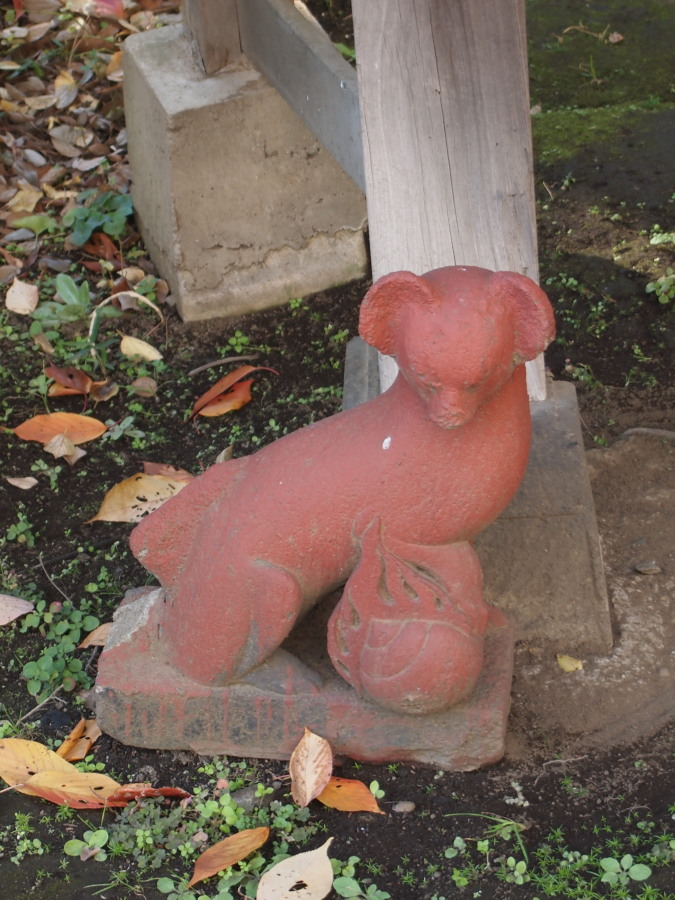 四本木稲荷神社 (北区滝野川3丁目)_e0163471_20114017.jpg