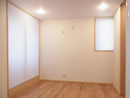 スクリーン取付_a0233499_2123051.jpg