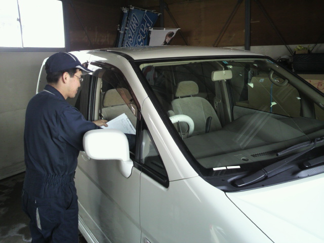 ☆新在レガシーW2.0GT スペックB・ただ今入庫しました!!☆(伏古店)_c0161601_20122331.jpg