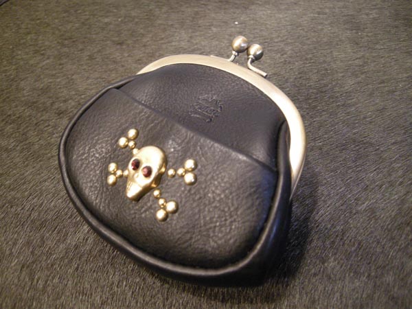 Skull................_f0161305_21173213.jpg