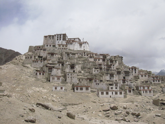 タクトク・ゴンパとチェムレ・ゴンパ Taktok&Chemrey Gompa_e0155231_039154.jpg