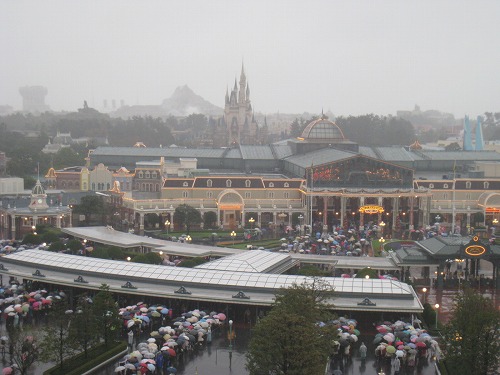 12月　東京ディズニーランドホテル　ルームサービスで朝食 & チェックアウト_a0055835_14552799.jpg