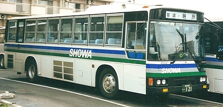昭和自動車のエアロスター 4題_e0030537_128310.jpg