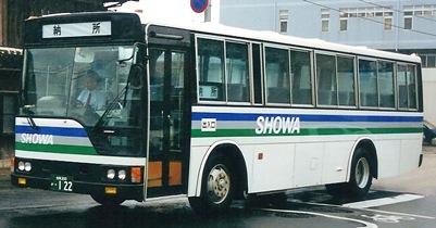 昭和自動車のエアロスター 4題_e0030537_1354833.jpg