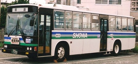 昭和自動車のエアロスター 4題_e0030537_1493788.jpg