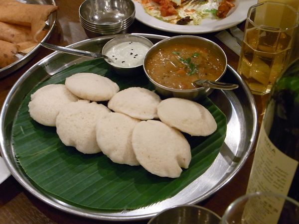 グルメレビュアー集合！南インドの核心にせまる美味しさ。　ダクシン　八重洲店_b0098884_23244148.jpg