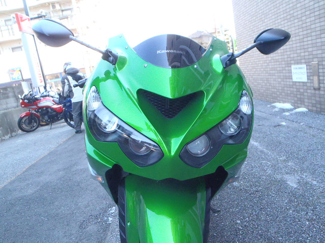 12-) ZX-14R にお乗りのお客様【タンクフロントカバー】 | えー