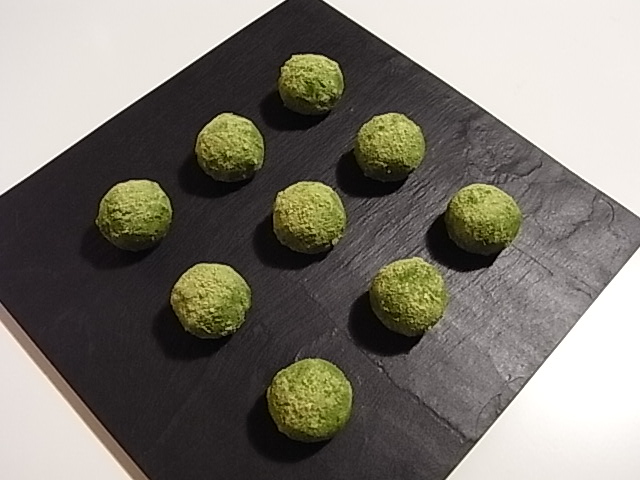 抹茶ポルボローネ_b0145846_21443549.jpg