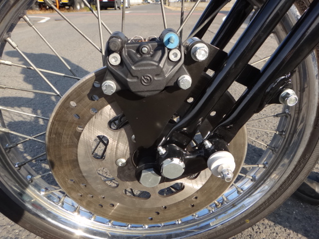 NEW! ブレンボ74スプリンガー用ディスクブレーキkit : Edge NEW! ブレンボ74スプリンガー用ディスクブレーキkit : Edge