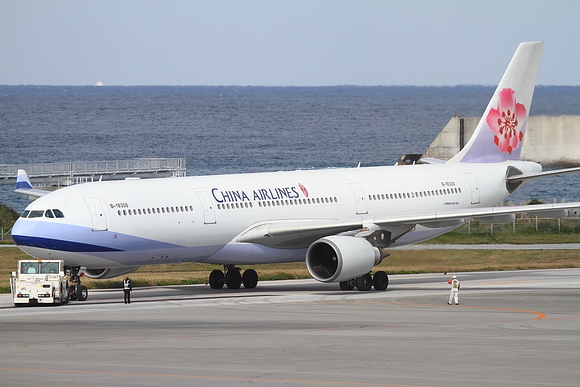 チャイナエアラインa330 300の出発 南の島の飛行機日記