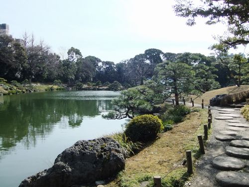 「清澄公園」はその名の通り風情ある回遊式林泉公園_f0120102_1404991.jpg