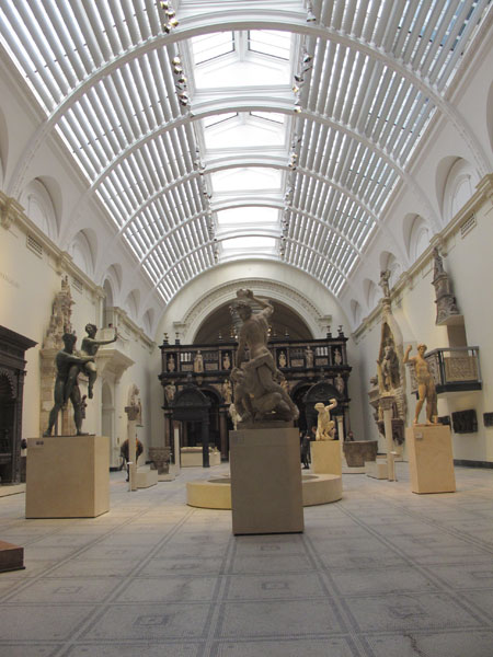 ロンドン　3日目　Ｖ＆Ａ_f0034922_4472241.jpg
