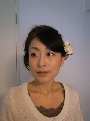 オトナ可愛いヘアアレンジ_c0043737_9304491.jpg