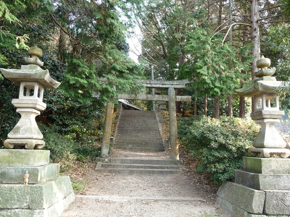 賀茂氏の本拠地　加茂神社 　（西条市）（これから向かう未来）　_e0165472_062475.jpg