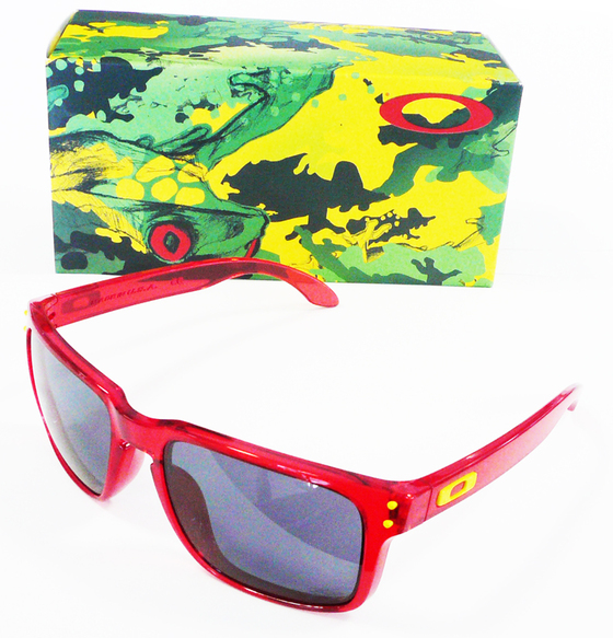 OAKLEY OPD限定JUPITER CAMO LIMITED EDITION入荷!_c0003493_13381239.jpg