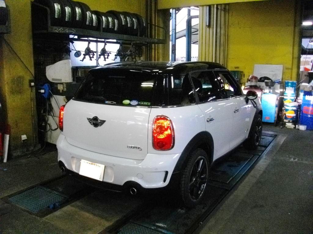 MINIクロスオーバー_e0188729_17241372.jpg