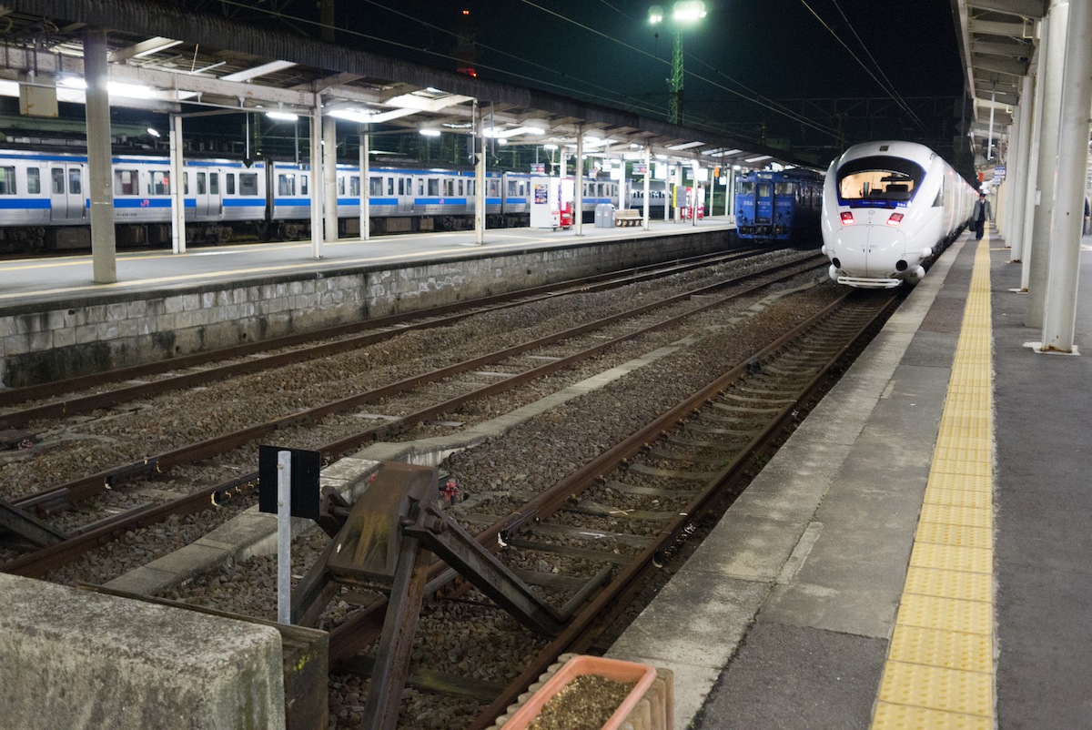 X1レンズユニット交換_f0231512_2162161.jpg
