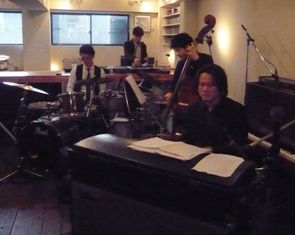 e0230141_23113516.jpg