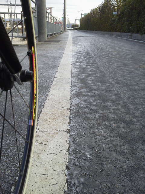 路面 凍結 自転車