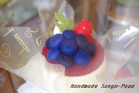 ケーキが繋ぐ縁?!_b0187479_10165958.jpg