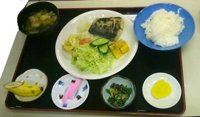 タックの給食_d0073613_1155487.jpg